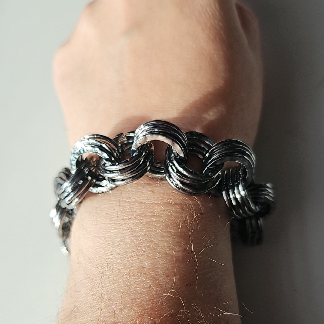 Womens Hematite Chain Link TBar Clasp Bracelet